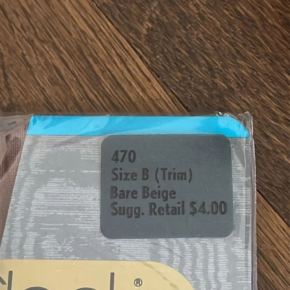 Vintage 1986 new in packaging Round the Clock control top pantyhose‎